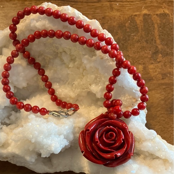 Coral Bead Necklace with Red Resin Rose Pendant 16” - Picture 3 of 7